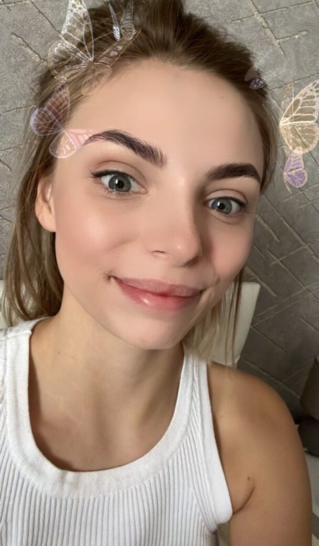 BBW TS オンリーファンズ 美しいヌード ギャラリー