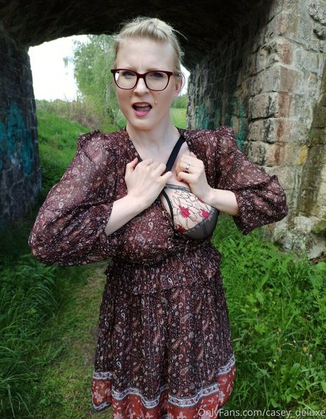 熟女乱交OnlyFans ポルノ 写真