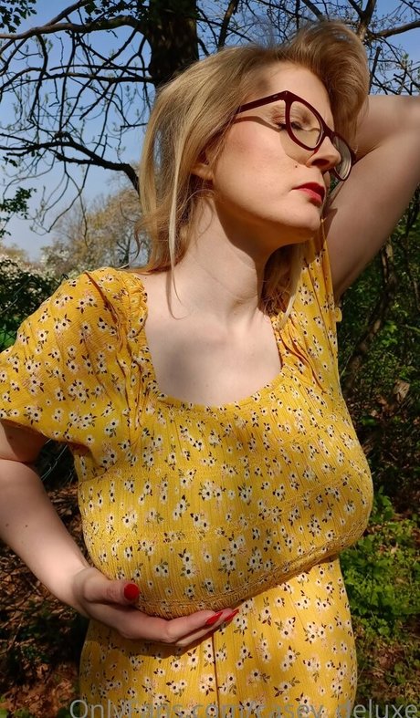 アジア人女性OnlyFans 無料xxx 写真