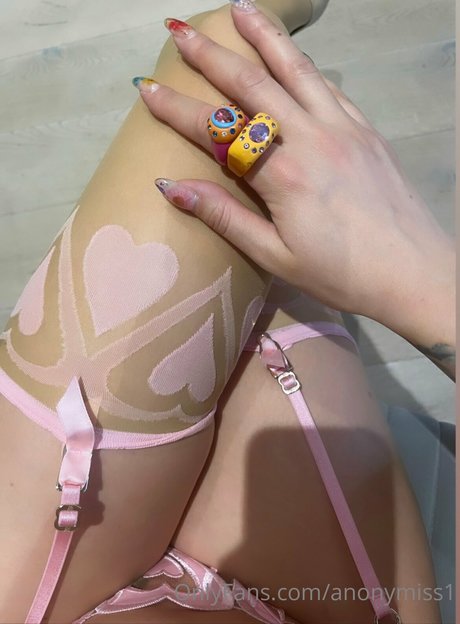 anonymiss1 ヌードモデル ギャラリー