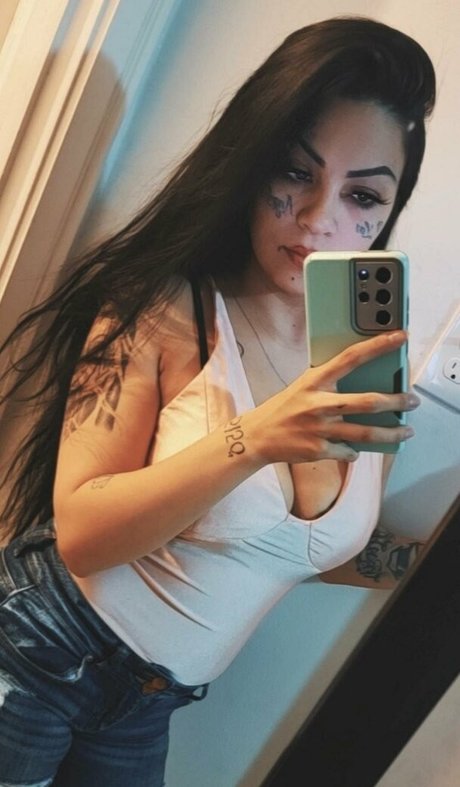 venuschula スター ヌード 写真