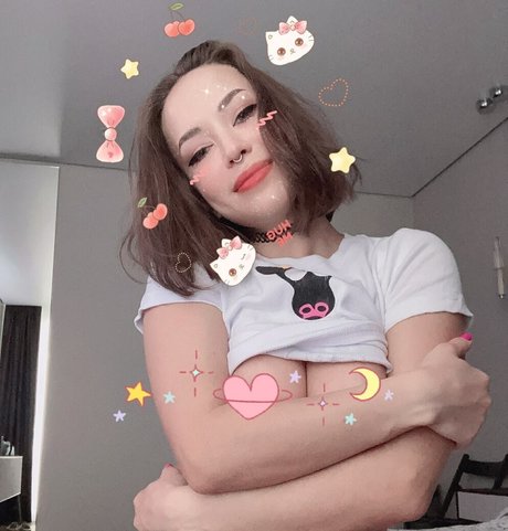 アナル舐めオンリーファンズ 可愛い 写真