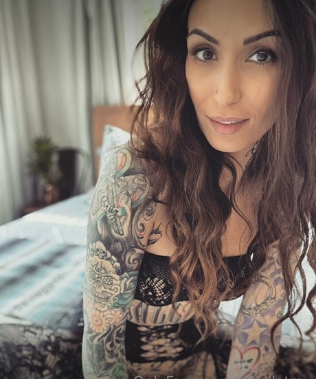 甘いおまんこオンリーファンズ 美しいxxx 写真