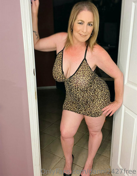 asmr ジンジャー オンリーファンズ HD 写真