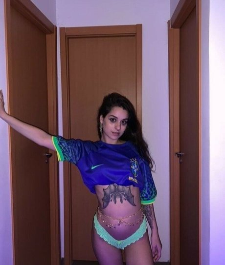 厚い黒檀オンリーファンズ アートポルノ 画像