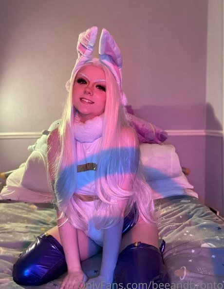 太った足のOnlyFans 美しいヌード 写真