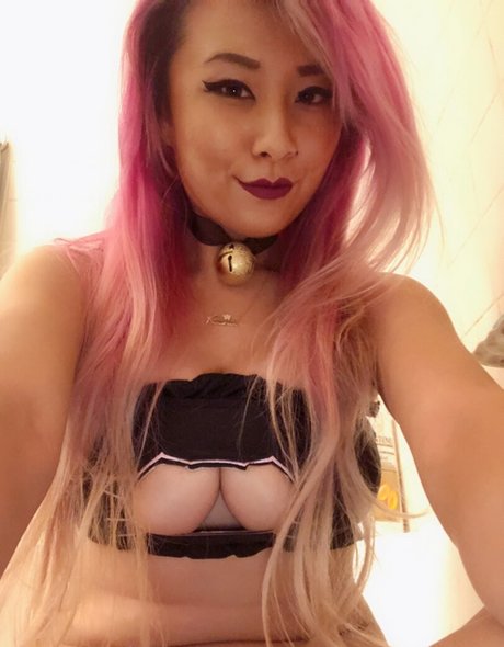 Raina Huang xxxモデル 写真