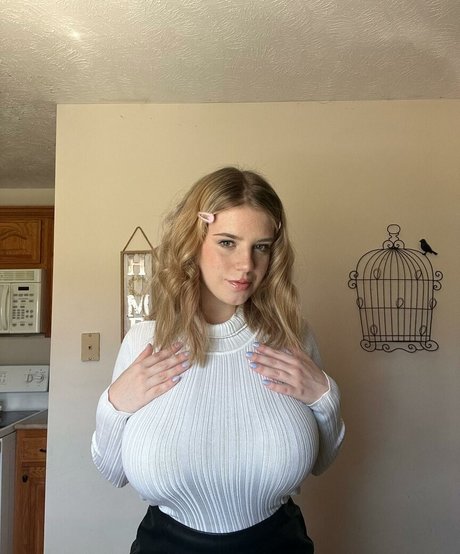 Haley Z HDスター ギャラリー