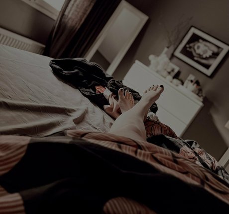 youmaycallmeannie エロティック女優 画像