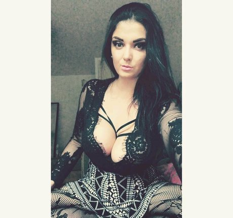 騎乗位熟女OnlyFans セクシーヌード ギャラリー