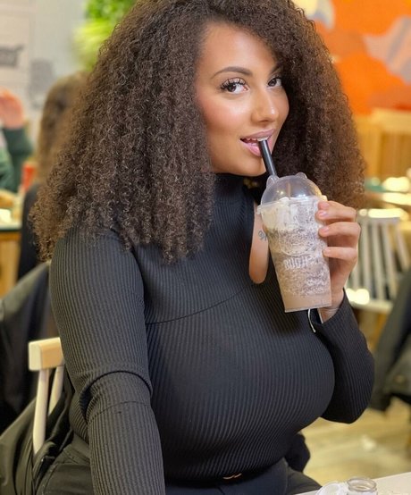 フィットネスアナルOnlyFans 無料アダルト アーカイブ