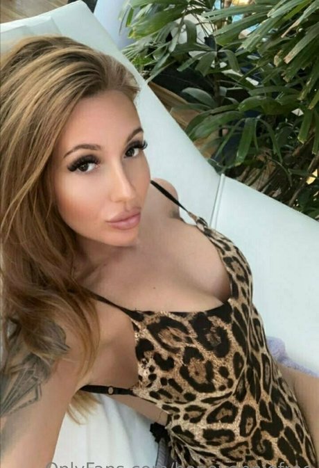 濡れたパンティーOnlyFans 美しいポルノ 写真