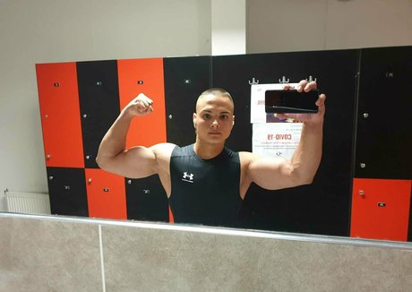 youngmusclegrowingboy トップ女優 写真