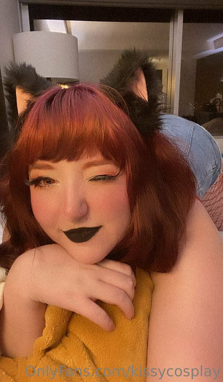 kissycosplay セクシーなスター 写真