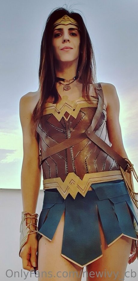 肉厚マンコオンリーファンズ セクシーヌード 画像