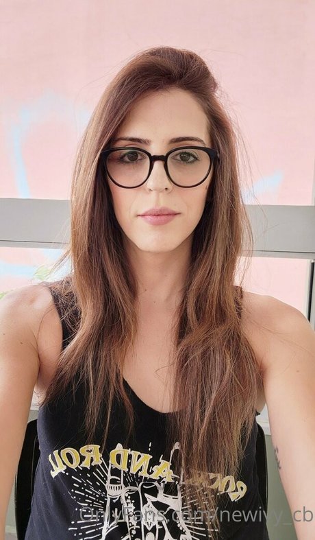 逆騎乗位 オンリーファンズ 無料xxx 画像