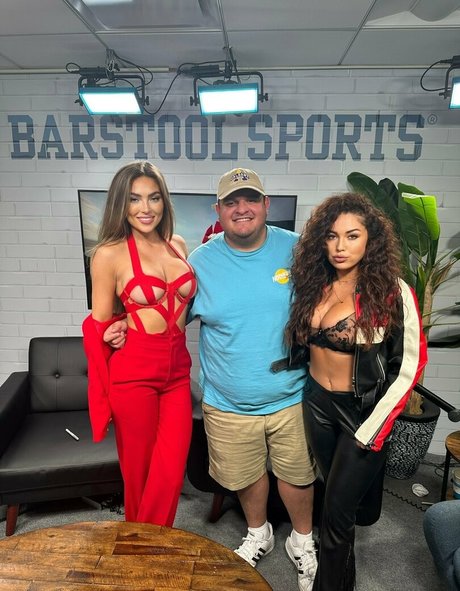 ニューハーフの口内射精 OnlyFans トップ ギャラリー