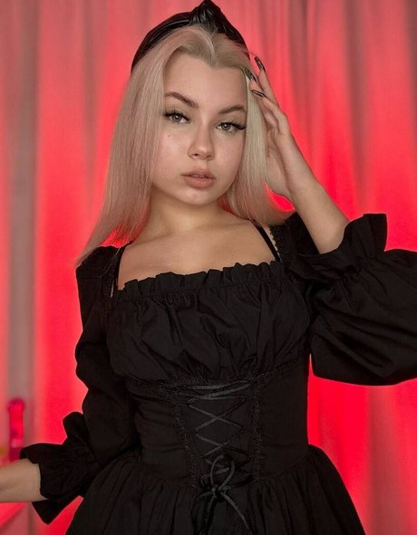 大きなお尻と巨乳のオンリーファンズ 美しい ギャラリー