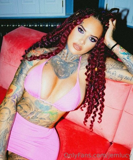 興奮した看護師OnlyFans エロチック 画像