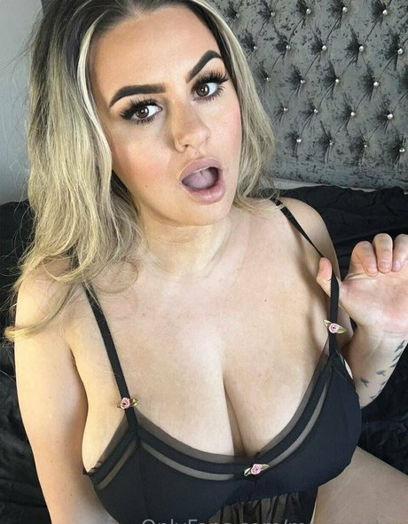 BBW 無料 オンリーファンズ 無料アダルト 写真