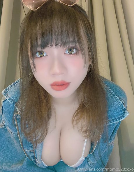 アジアの若者OnlyFans ヌード 写真