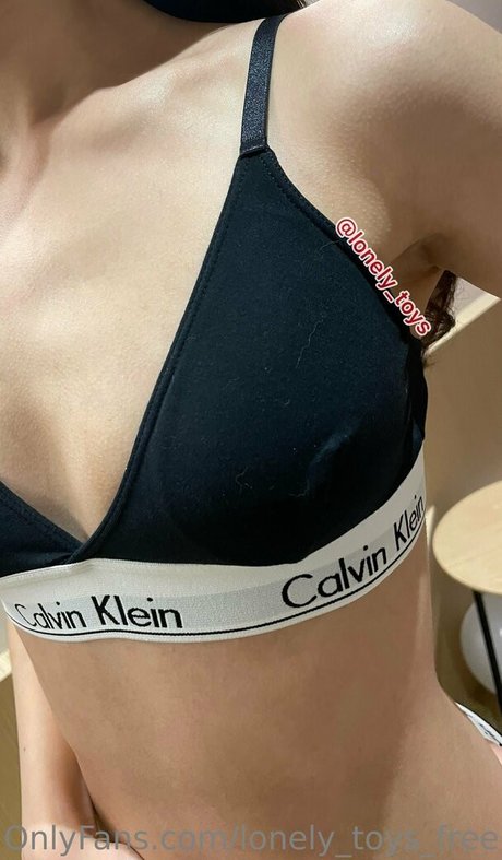 lonely toys free 独占女優 アーカイブ