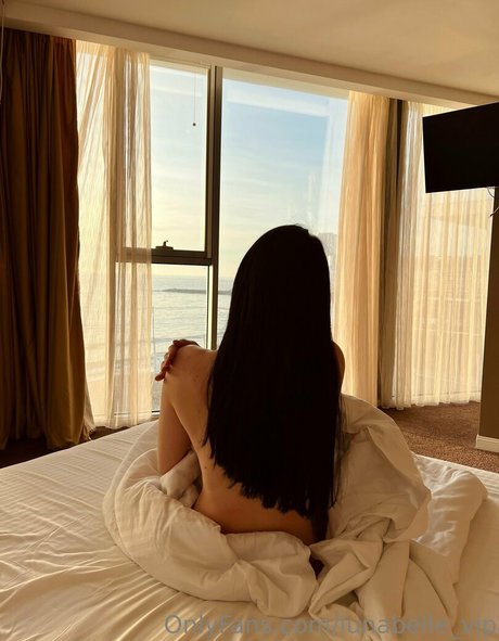 18歳以下の無料OnlyFans 無料エロ 画像