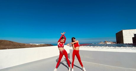 かわいいシーメールオンリーファンズ 無料ヌード ギャラリー