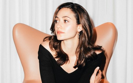 Emmy Rossum ホットモデル 画像