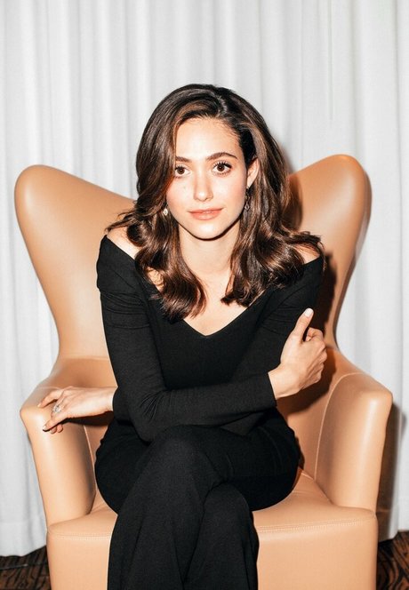 Emmy Rossum 素敵なモデル 画像