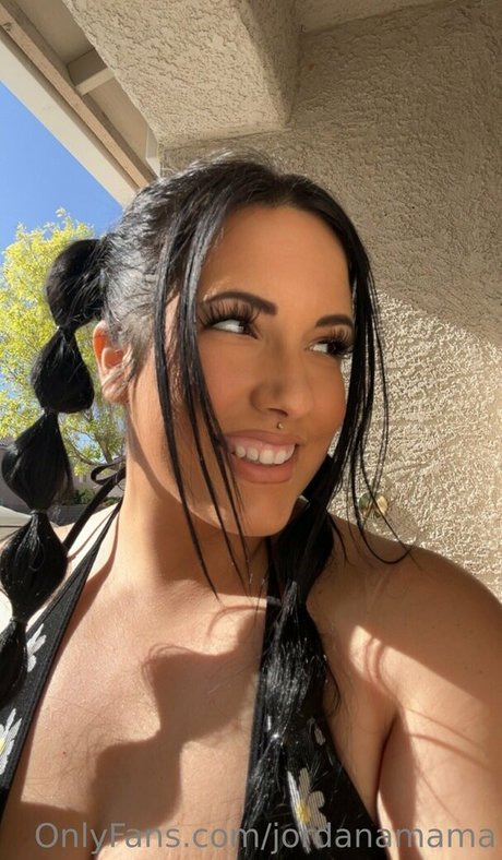 Jordanamama ポルノスター 画像