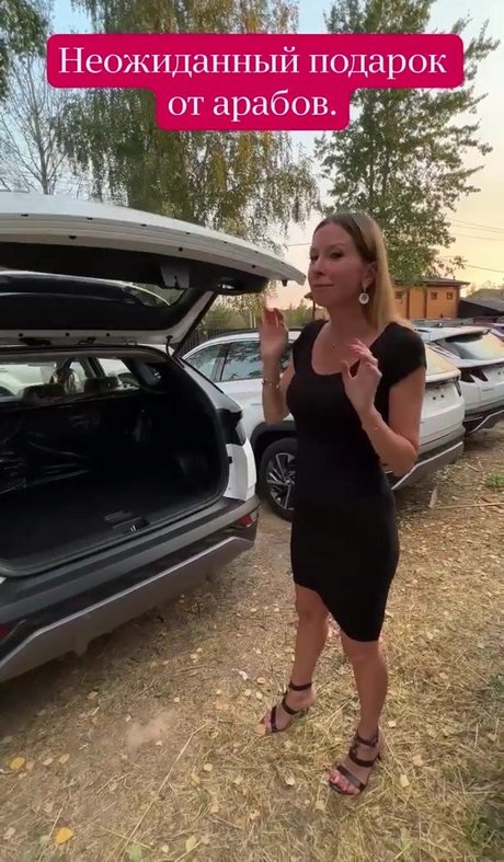 痩せたアジア人ティーン OnlyFans 素敵 ギャラリー