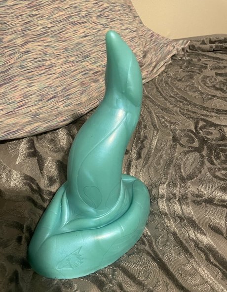 aprilraeee ポルノスター HD 写真