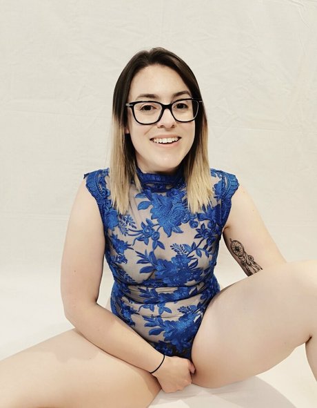 BDSM奴隷OnlyFans 美しいヌード 写真