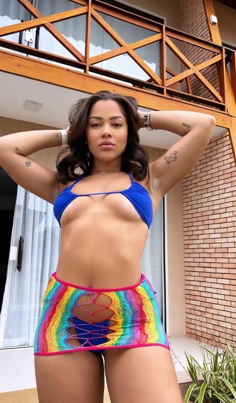 Vitoria Kelly アダルトモデル アーカイブ