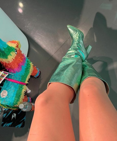 Sjokz セクシーなポルノスター 画像