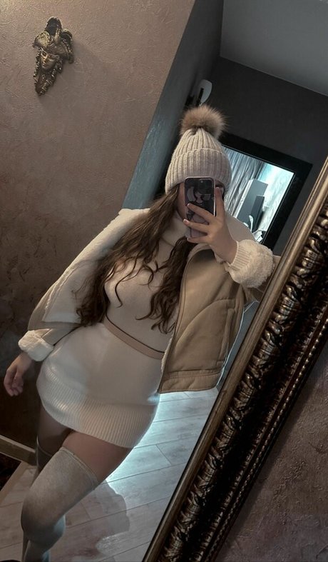 ぽっちゃり 主観視点 OnlyFans 無料ポルノ 画像