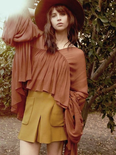 手コキ 主観視点 オンリーファンズ アートポルノ ギャラリー