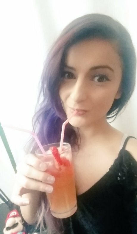 クーガーオンリーファンズ セクシーxxx 写真