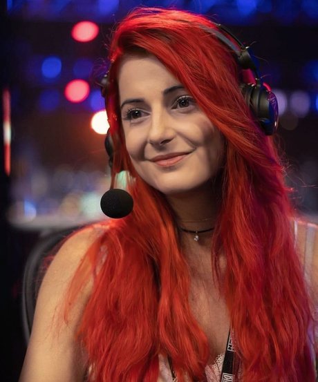 ビンボオンリーファンズ ホット ギャラリー