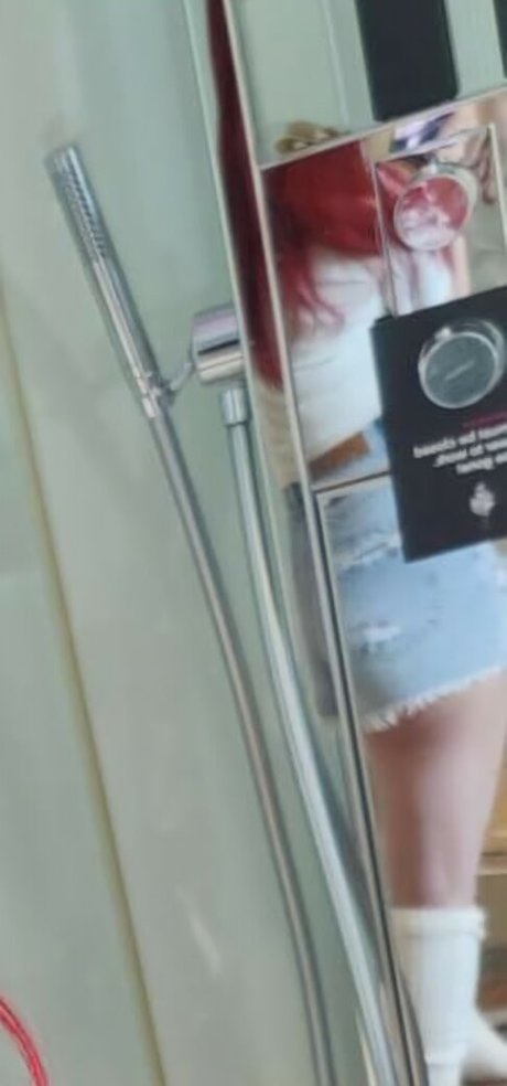 AnnieFuchsia 可愛いモデル 画像