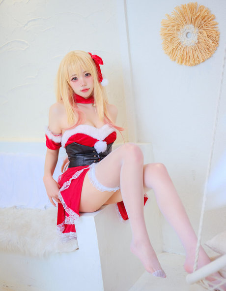 Niantutu エロティックなモデル ギャラリー