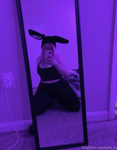 ushi ss エロティックなスター ギャラリー