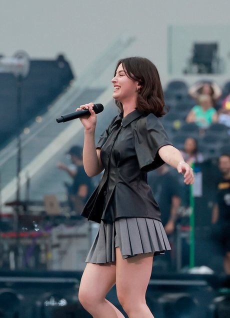 日本の女子高生OnlyFans ホットセクシー 写真