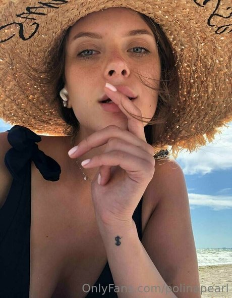 ブラックマジックオンリーファンズ アートヌード 画像