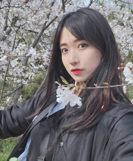 黒いお尻のオンリーファンズ エロチック 写真