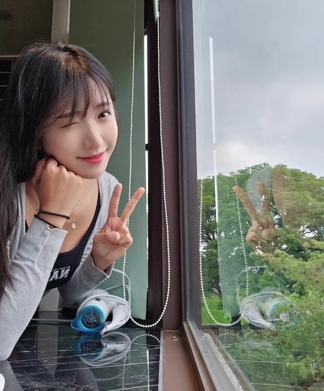 jinnytty エロティックなポルノスター 写真