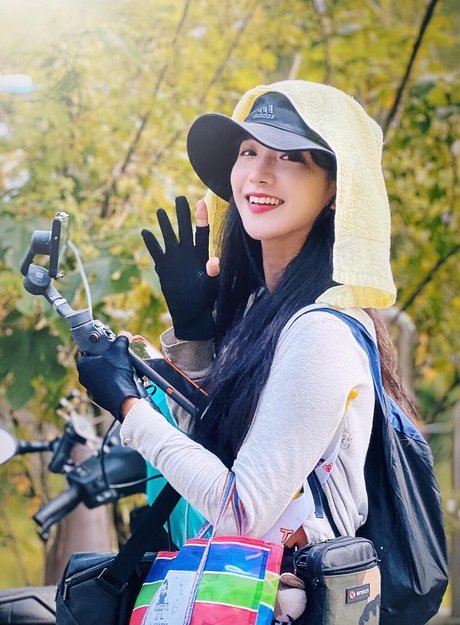 jinnytty 裸の女優 写真