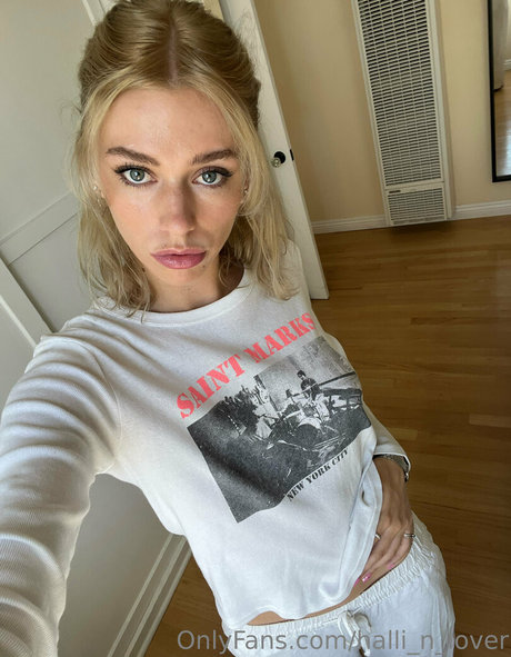 halli n lover エロティックなポルノスター 写真