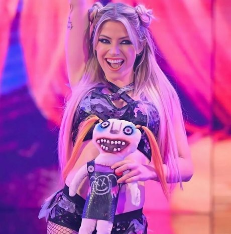 Alexa Bliss エロティックなポルノスター 画像